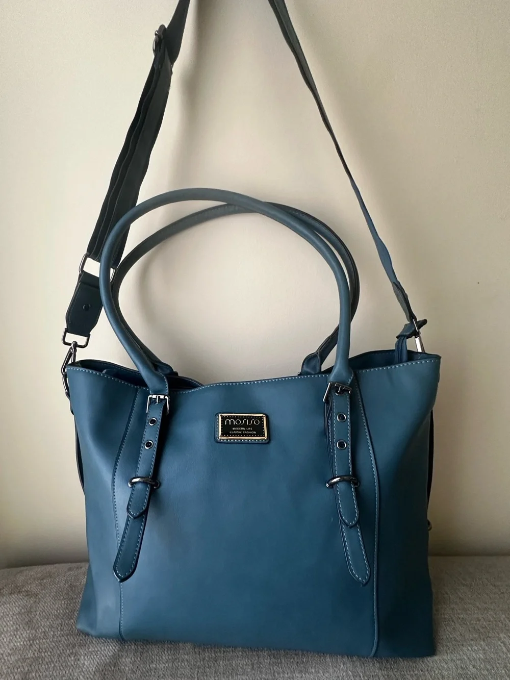 Mosiso sleek faux